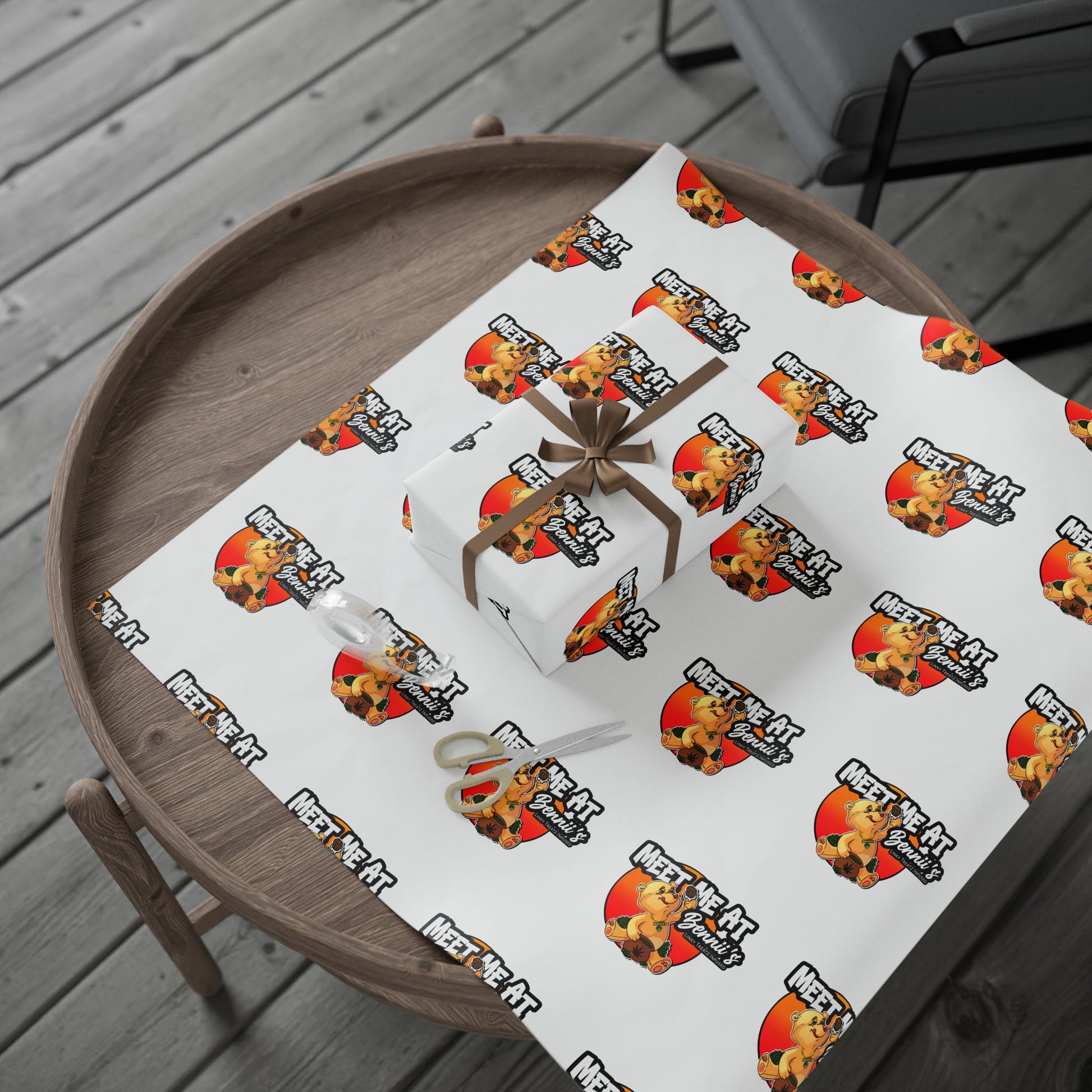 Meet Me at Bennii's Wrapping Papers - MEET ME AT BENNIIS